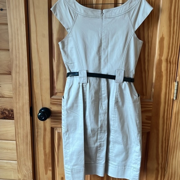 WHBM Dress - Size 8 - Picture 5 of 11